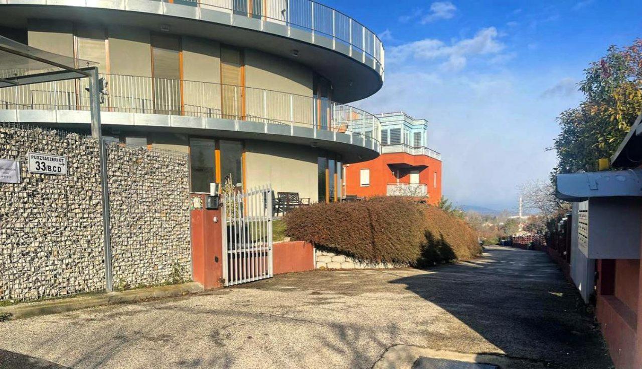 Rosehill Garden Family Villa With A Great Budapest View المظهر الخارجي الصورة